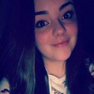 Meet your Posher, Emmaemma